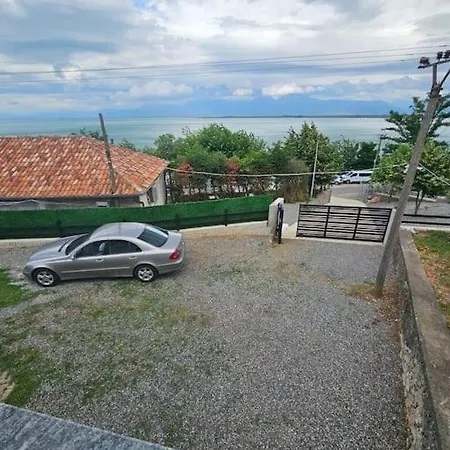 Homebythelake-Shiroke Exterior photo